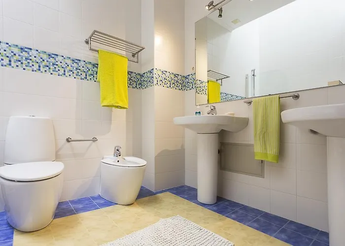 43 House Azores Homestay