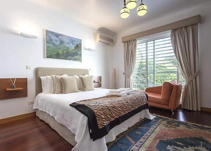 43 House Azores Homestay *